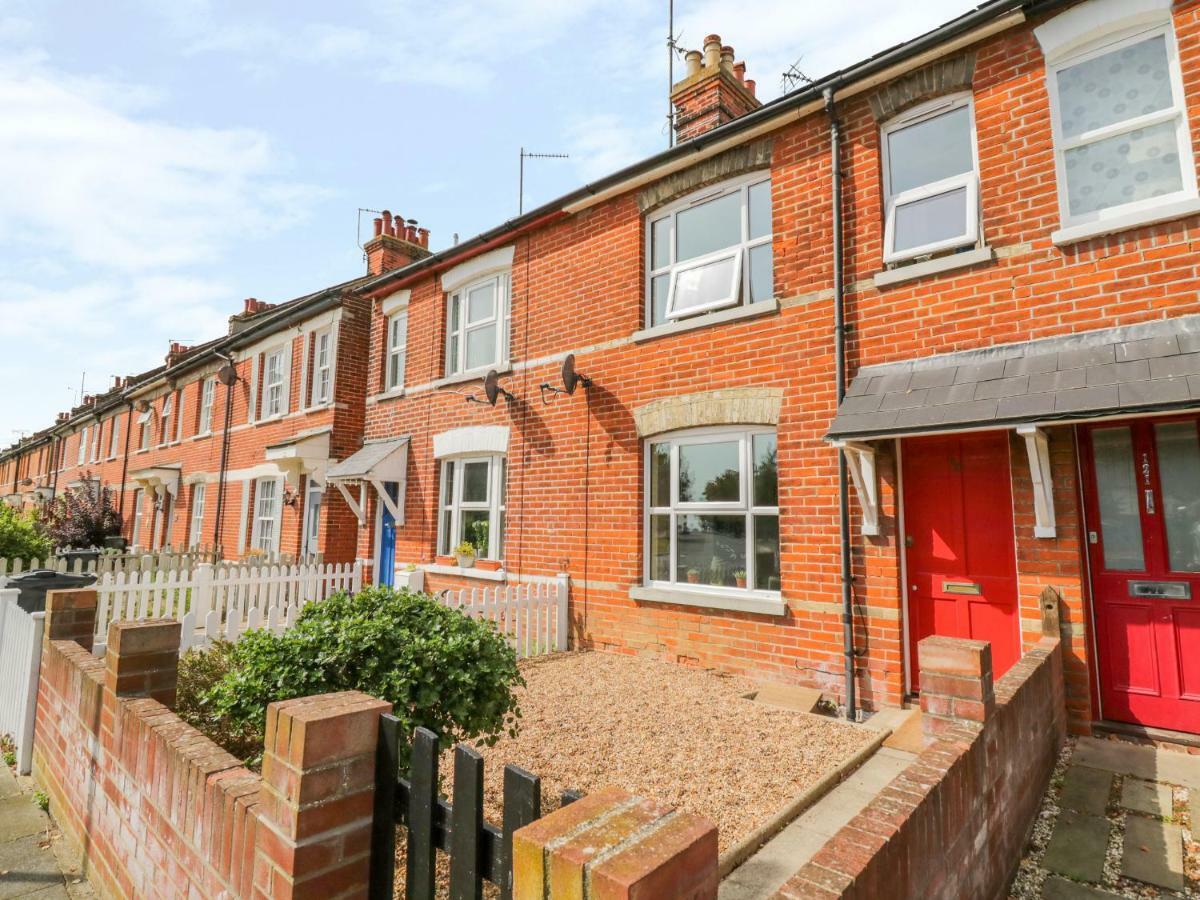 Sea View Cottage Frinton-on-Sea Exterior photo